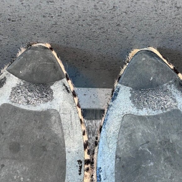 Jenni Kayne Pony Hair Mule Womens 39 /9 US Cheetah Slip On Point Toe Flat - Picture 9 of 10